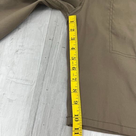 Wrangler Boys Brown Tan Lightweight Cargo Utility Hiking Outdoor Nylon Shorts 16 - Picture 12 of 12